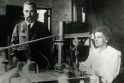 1859 – Paryžiuje gimė prancūzų mokslininkas Pierre Curie (Pjeras Kiuri).