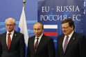 V.Putinas (viduryje) Briuselyje susitiko su H.Van Rompuy (kairėje) ir Jose Manueliu Barroso.