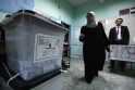 Egipto žmonės balsuoja referendume 