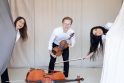 Trio: nuotaikingą edukacinę programą visai šeimai parengė pianistė L. Lankutytė-Levickė, smuikininkas K. Levickis ir violončelininkė K. Kupšytė.