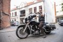 Komanda: kartu su bendraminčiais &quot;Road Brothers&quot; Mantas ant motociklo sėda kiekvieną savaitę.