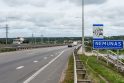 Laikina: iki rugsėjo 25 d. eismas Č.Radzinausko tiltu ribojamas nebus, vėliau remontuoti bus uždaryta antroji eismo juosta.