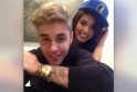 J. Bieberis su naujaja mergina Y. Ventura