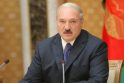 A.Lukašenkos malonės sulaukęs varžovas siūlo jam trauktis