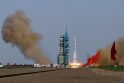 Kinija į kosmosą pasiuntė pirmąją savo tautietę