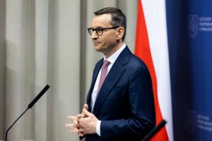 M. Morawieckis: valdančioji partija bandys formuoti vyriausybę, jei to paprašys prezidentas