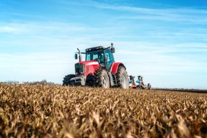 EK siūlo leisti ūkininkams metus nukrypti nuo tam tikrų žemės ūkio taisyklių