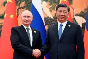 Kinija pasveikino V. Putiną su pergale rinkimuose