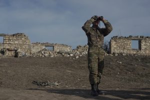 Maskva reiškia susirūpinimą dėl įtampos tarp Armėnijos ir Azerbaidžano