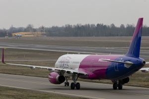 „Wizz Air“ ir „Ryanair“ pavasarį atnaujins skrydžius iš Vilniaus į Tel Avivą