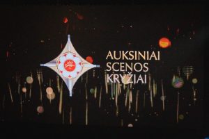 „Auksinių scenos kryžių“ ceremonijoje – spektaklio „Dėdė Vania“ kūrėjų triumfas