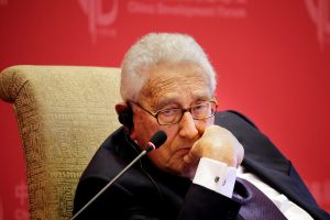 Sulaukęs 100 metų mirė žymus JAV diplomatas H. Kissingeris