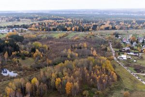 Trečiadienio vakarą šalies keliai – daugiausia sausi arba drėgni, naktį kai kur numatomas rūkas