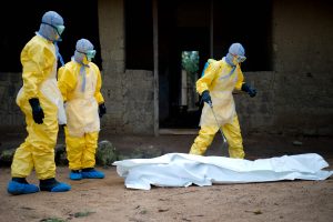 PSO paskelbė Ebolos viruso protrūkio Gvinėjoje pabaigą