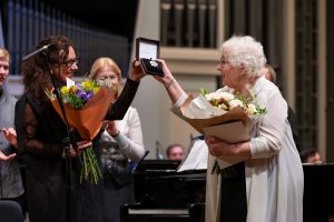 Pianistė V. Vitaitė apdovanota Kultūros ministerijos garbės ženklu