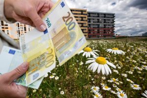 Įsigyti būstą už įkandamą kainą Lietuvoje – iššūkis: siūlo populiarinti nuomą
