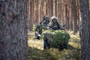 Vaišvydavos miškuose lankytojai gali sutikti karių: vyks mokymai
