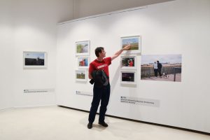 Uostamiesčio Parodų rūmuose – M. Kavaliausko fotoalbumo pristatymas ir ekskursija po parodą