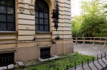 Lenkijos policija sulaikė 16-metį, įtariamą prisidėjus prie Varšuvos sinagogos padegimo