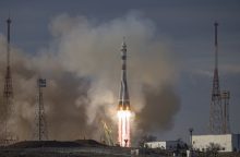 Rusų erdvėlaivis „Sojuz“ prisijungė prie TKS