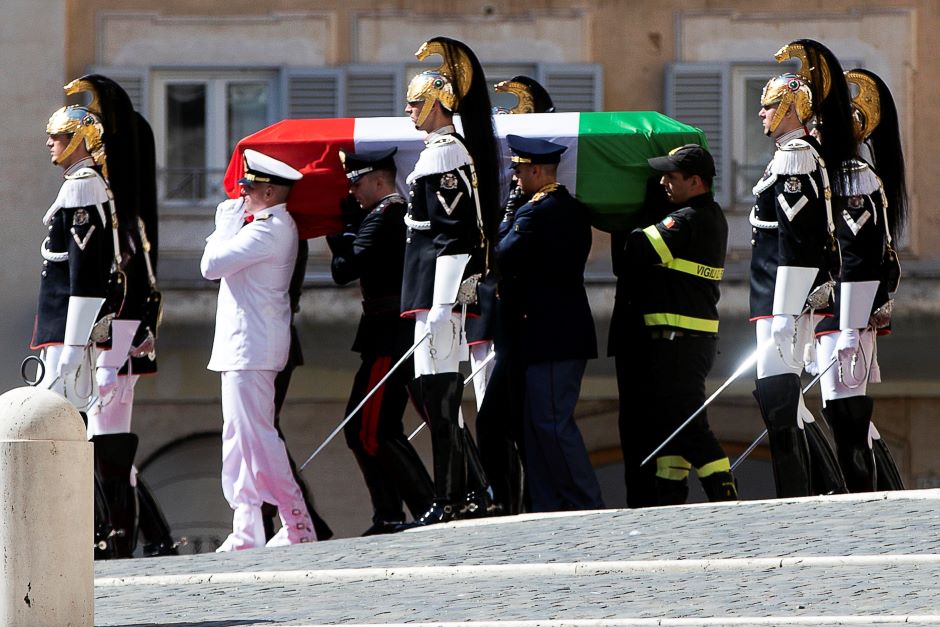 Ai funerali dell’ex presidente italiano sono intervenuti i leader francesi e tedeschi