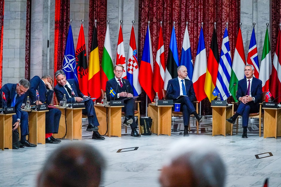 NATO vil prøve å finne kompromisser angående Ukrainas ambisjon om medlemskap
