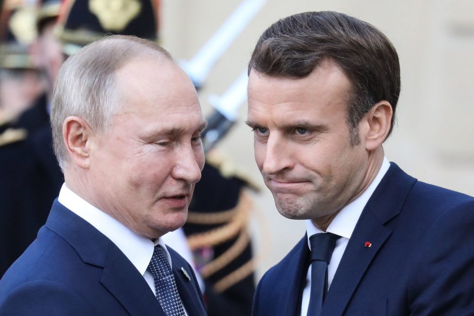E. Macron non esclude la possibilità di incontrare V. Putin a Mosca: questo richiede dei presupposti