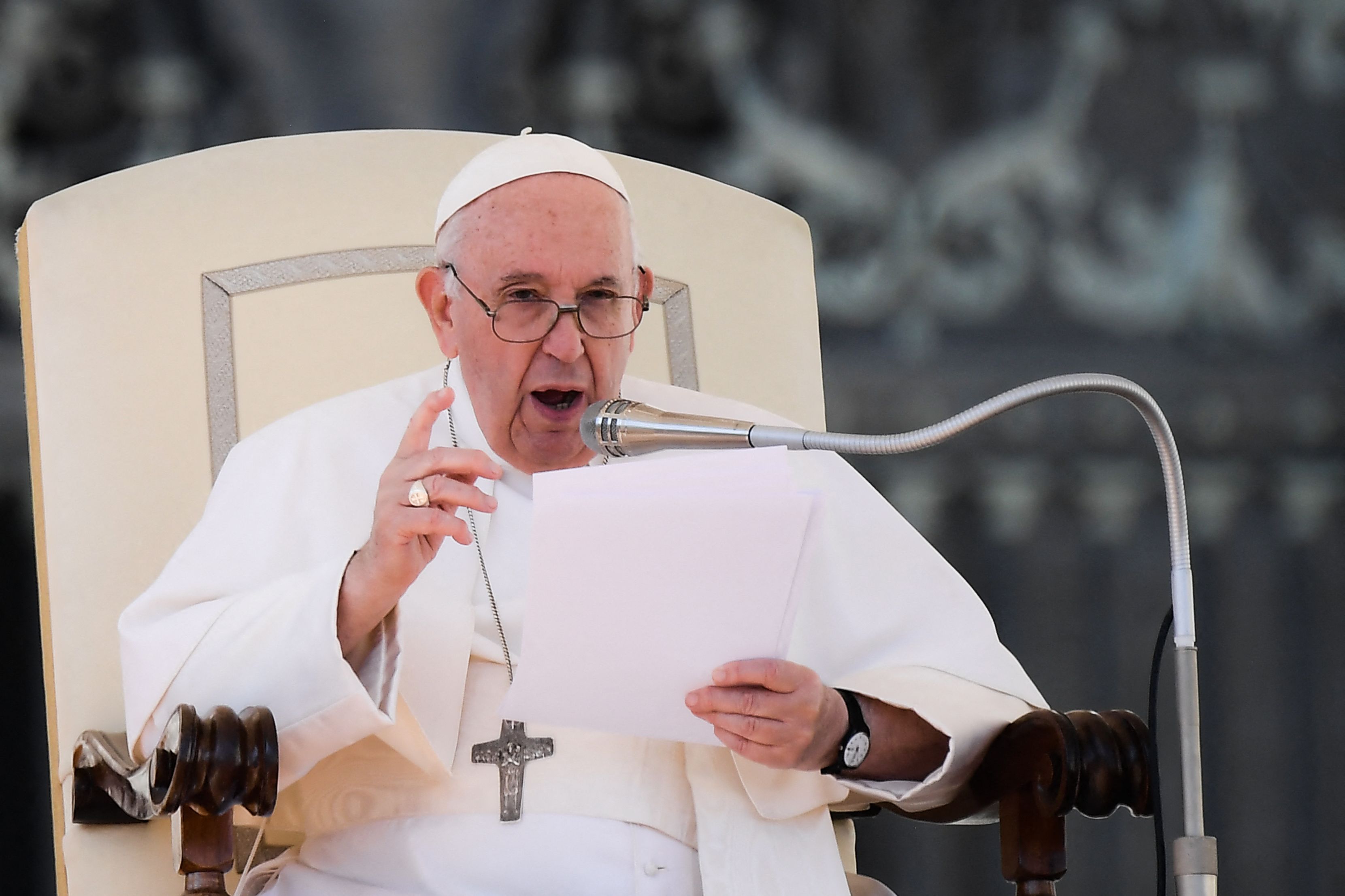 Paven ber om FN-reform