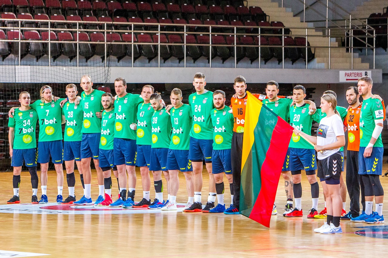 Litauiske håndballspillere starter kampen om billett til EM