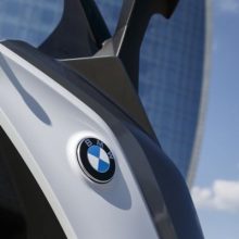 BMW pristatė serijinei gamybai paruoštą elektrinį motorolerį „C Evolution“