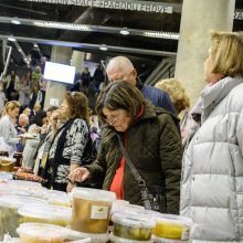 „Žalgirio“ arenoje – tūkstančiai lietuviškų prekių