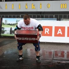 Prastas oras sutrukdė lietuviams apginti Baltijos galiūnų čempionų titulą