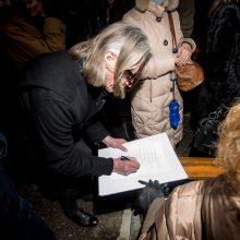 Protestuotojai nori gelbėti Kauko laiptų medžius