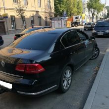 Kauno centre – įžūlus automobilio apiplėšimas