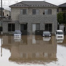 Japonijoje tęsiantis dideliems potvyniams dingo 23 žmonės