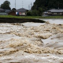 Japonijoje tęsiantis dideliems potvyniams dingo 23 žmonės