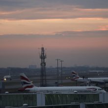 Britanijos vyriausybė pritarė Londono Hitrou oro uosto plėtrai