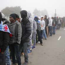 Prancūzijoje ardomas migrantų „Džiungles“ apėmė liepsnos