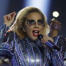 „Super Bowl“ finale į orą pakilo ne tik Lady Gaga, bet ir 300 dronų