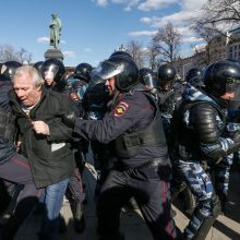 Maskvoje sulaikyta apie 500 žmonių, nubaustas A. Navalnas 