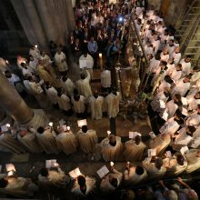Tūkstančiai krikščionių švenčia Velykas Kristaus prisikėlimo vietoje