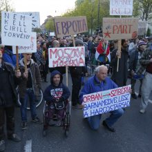 Vengrijoje – protestai prieš Rusijos įtaką šaliai
