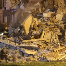 Iževske sugriuvo devynaukščio namo dalis, žuvo šeši žmonės