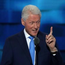 B. Clintonas apie Hillary: vedžiau geriausią draugę ir gyvenau palaimintas