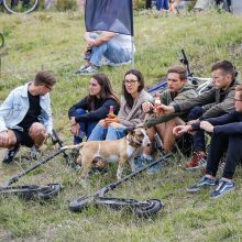 Uostamiestyje – kvapą gniaužiantys riedlentininkų ir dviratininkų triukai