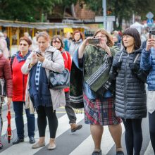 Palanga pražydo ir suskambo tarptautiniu folkloro festivaliu