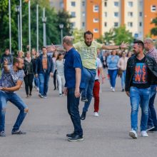 SEL sudrebino Klaipėdą: suplūdo minios gerbėjų