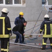 Ant klaipėdiečių galvų – pastolių kruša