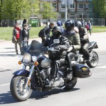 Pajūrio baikeriai atidarė sezoną: suvažiavo daugiau nei pusė tūkstančio