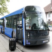 Išriedėjo klaipėdiečių kurtas elektrobusas